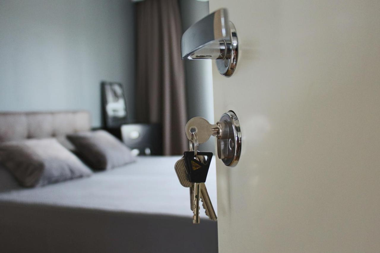 New Modern 4-Room Apartment With Big Balcony And Undeground Parking In Center Of Tallin Zewnętrze zdjęcie