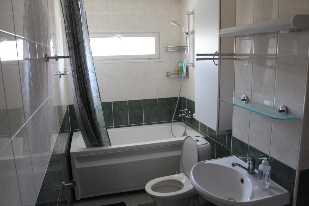 New Modern 4-Room Apartment With Big Balcony And Undeground Parking In Center Of Tallin Zewnętrze zdjęcie