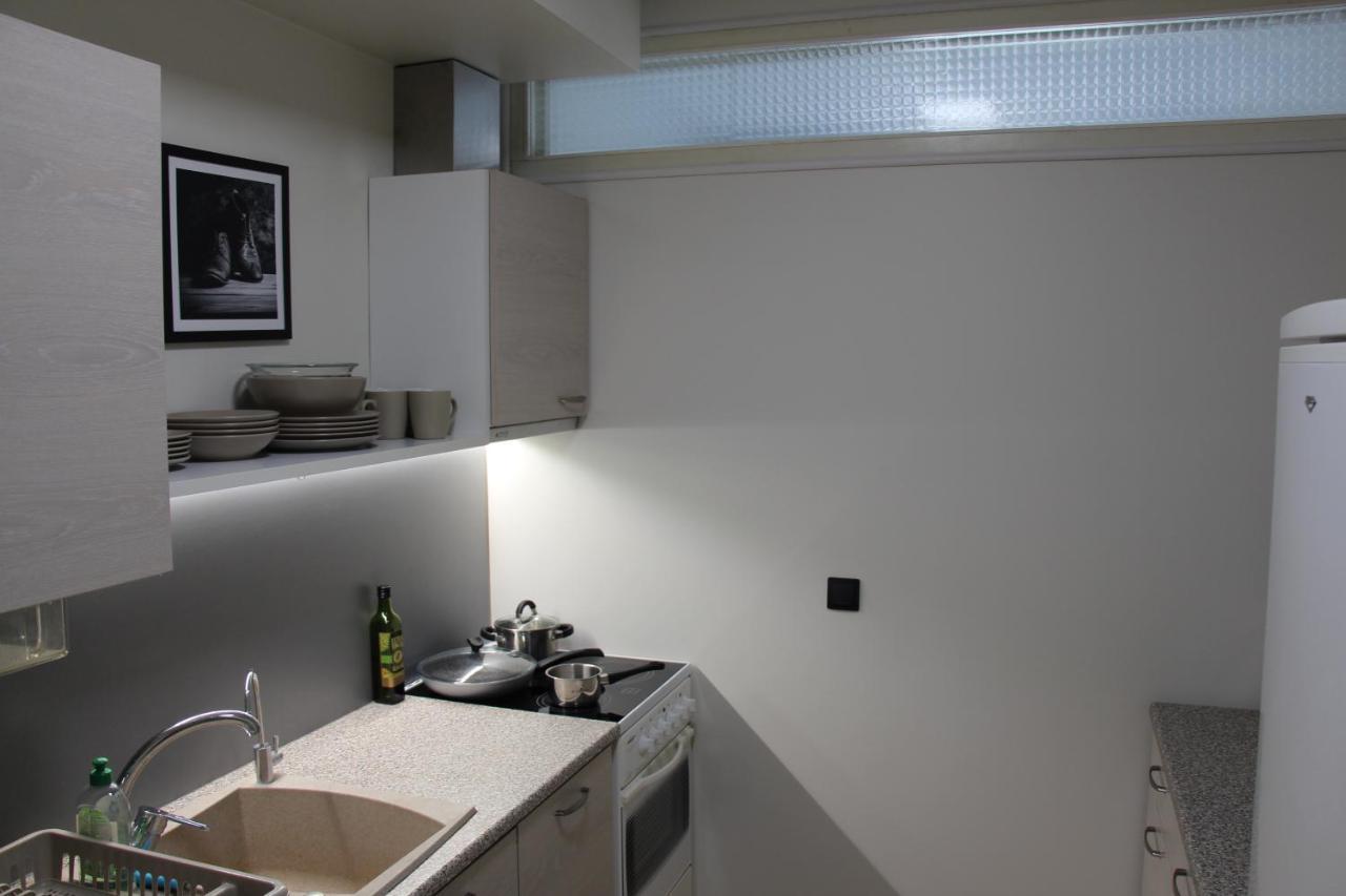 New Modern 4-Room Apartment With Big Balcony And Undeground Parking In Center Of Tallin Zewnętrze zdjęcie
